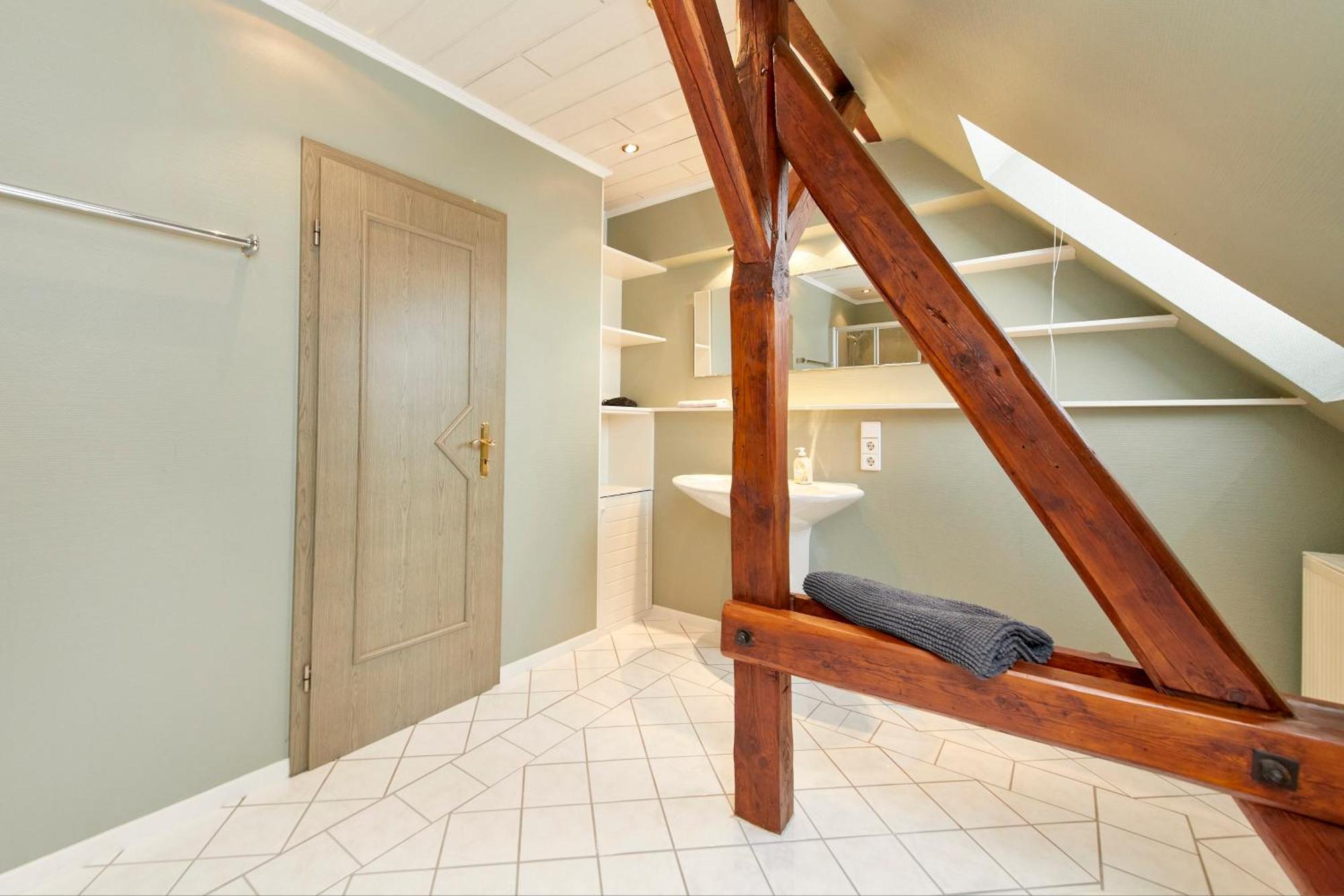 Haus Am Hafen Villa แบร์นคาสเทล-คืสท์ ภายนอก รูปภาพ